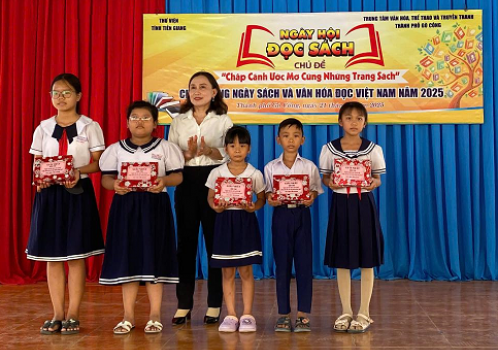 Ngày hội đọc sách Ngày hội đọc sách ngày 21/04/2025 tại trường Tiểu học Long Hòa, Thành phố Gò Công